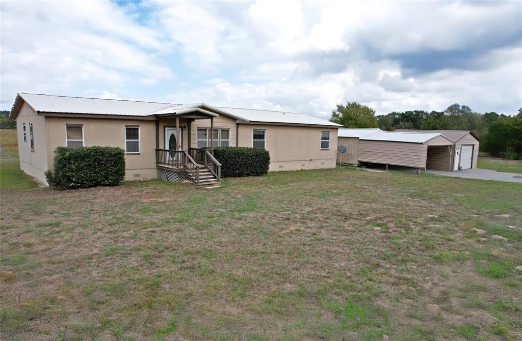 1820 County Road 1410
