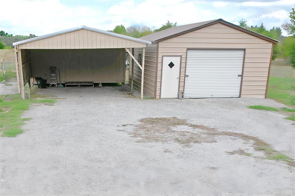 1820 County Road 1410