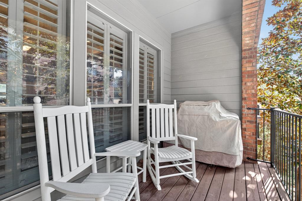 3704 Wycliff Avenue 2