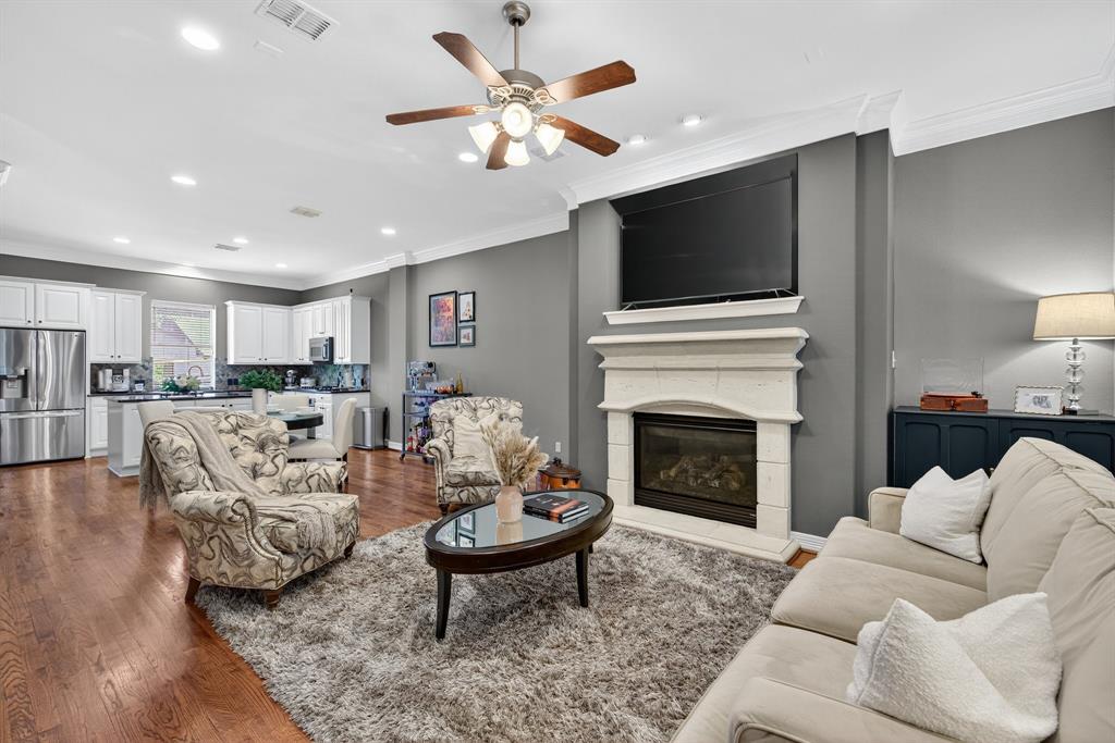 3704 Wycliff Avenue 2