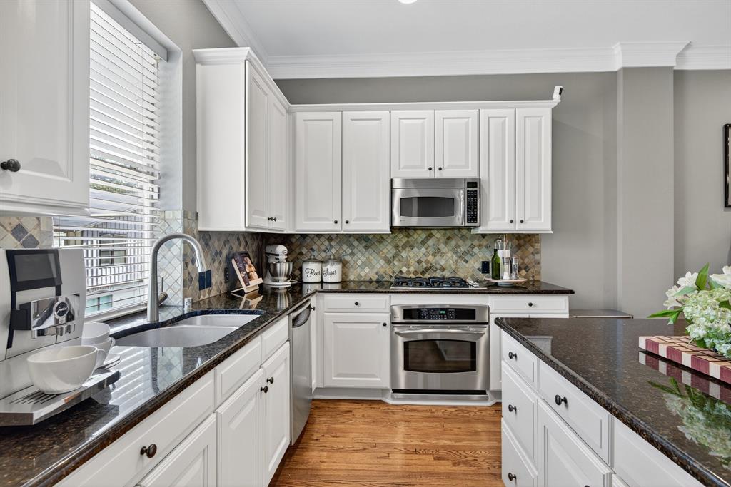 Holland Ave Sec 03 - Residential