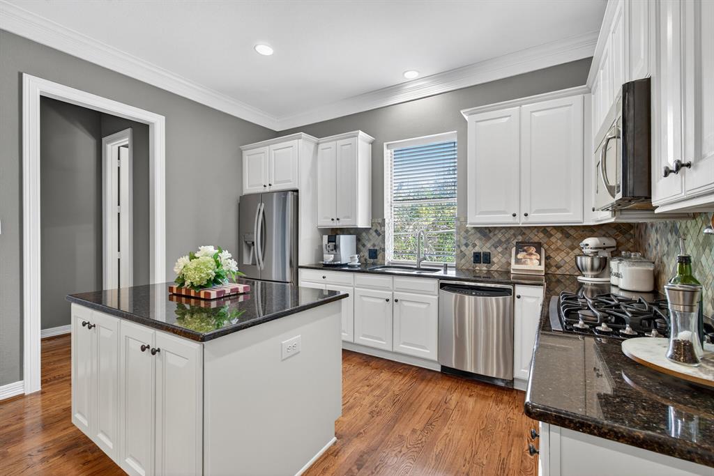 Holland Ave Sec 03 - Residential