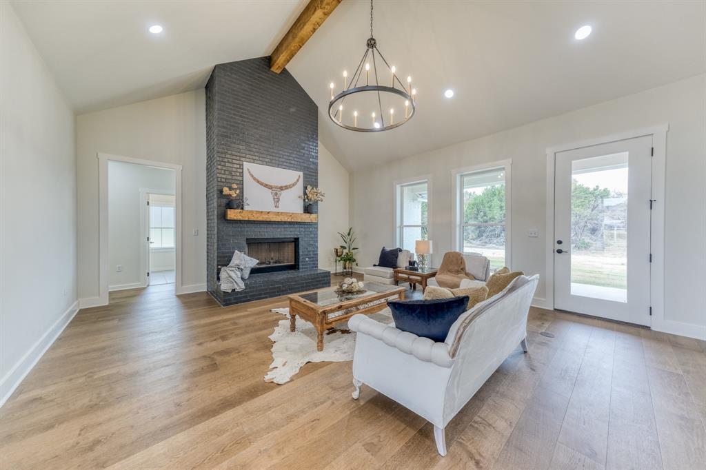 The Preserve On Ash - Residential