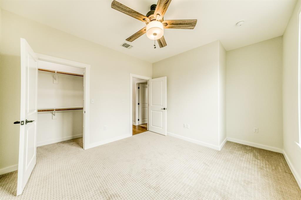 The Preserve On Ash - Residential