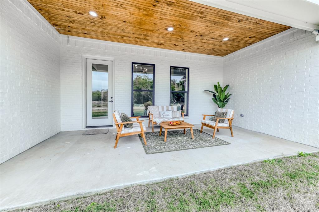 The Preserve On Ash - Residential