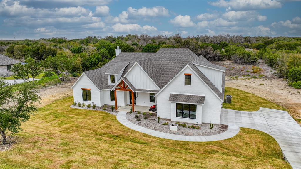 The Preserve On Ash - Residential