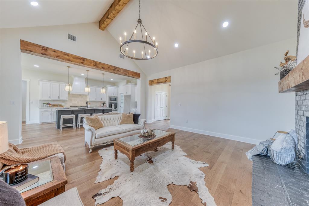 The Preserve On Ash - Residential