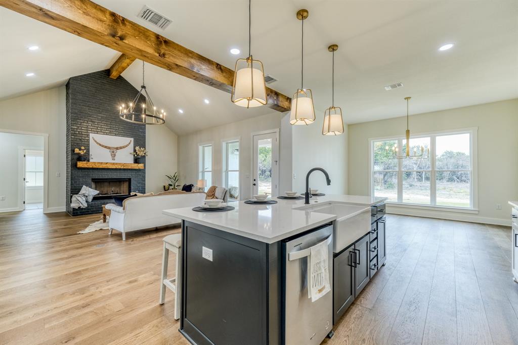 The Preserve On Ash - Residential