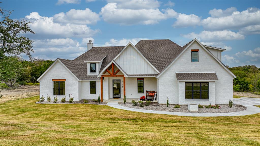 The Preserve On Ash - Residential