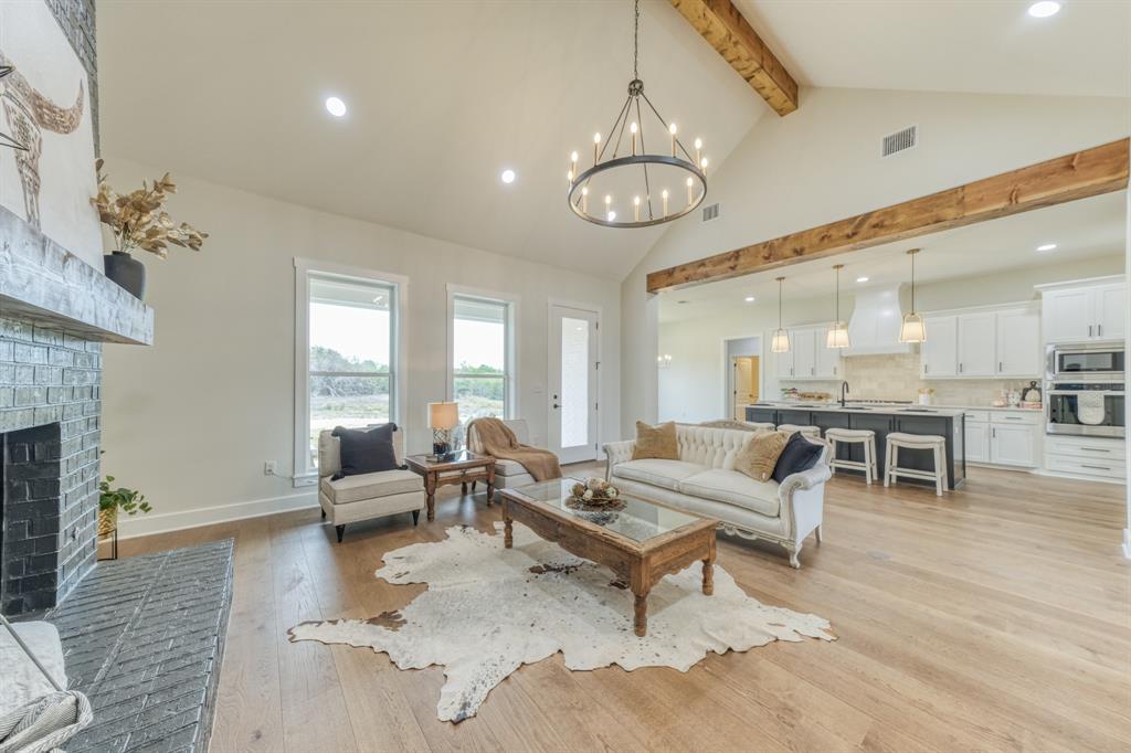 The Preserve On Ash - Residential