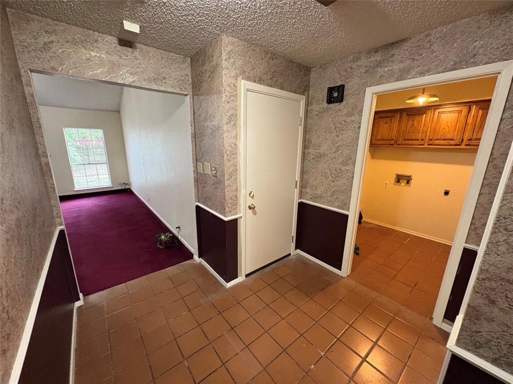 1838 W Taylor Street