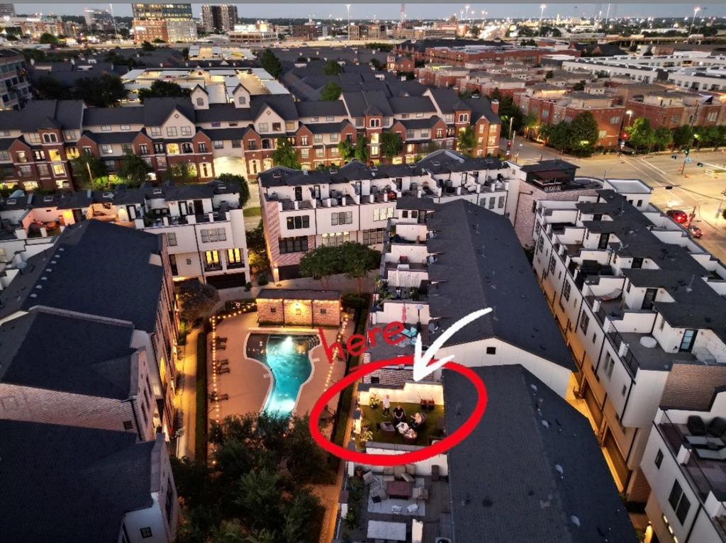 Intown Homes Farmers Market - Residential