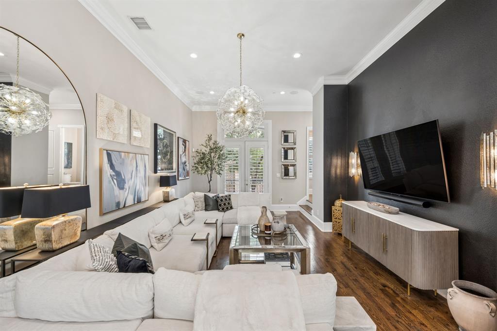 Intown Homes Farmers Market - Residential