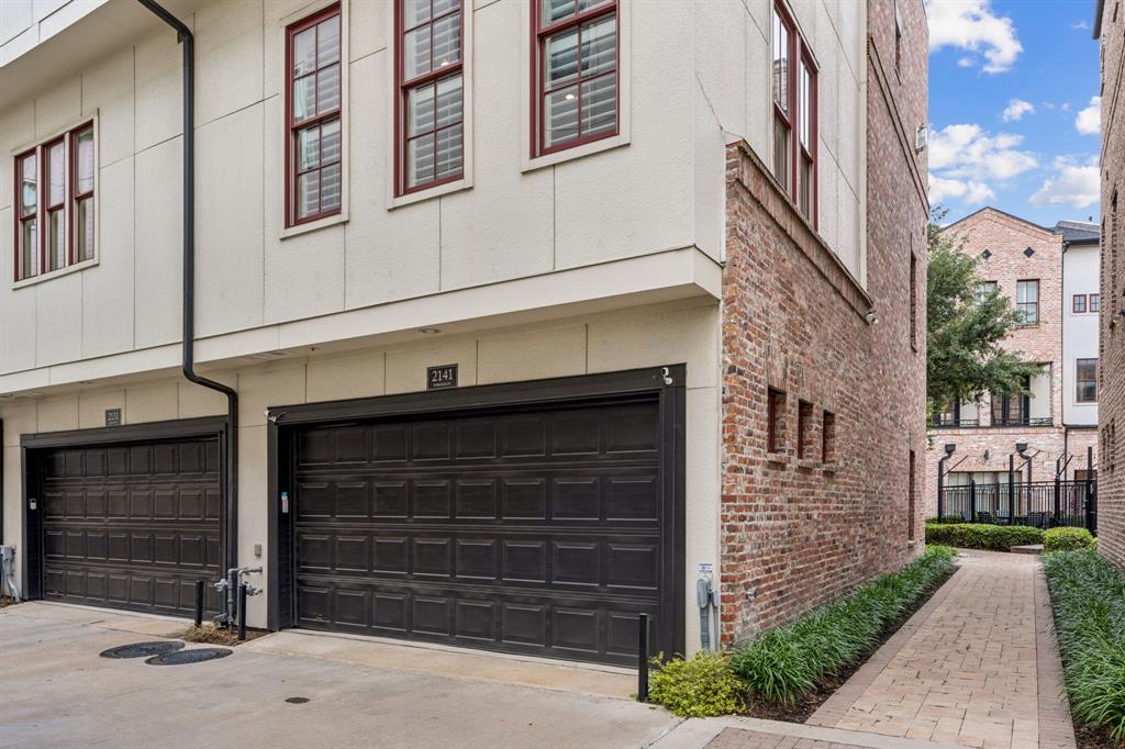 Intown Homes Farmers Market - Residential