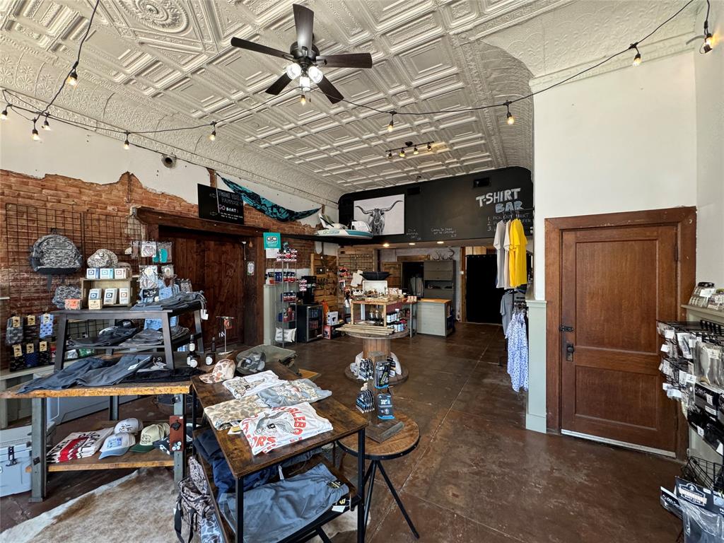 610 Conrad Hilton Blvd