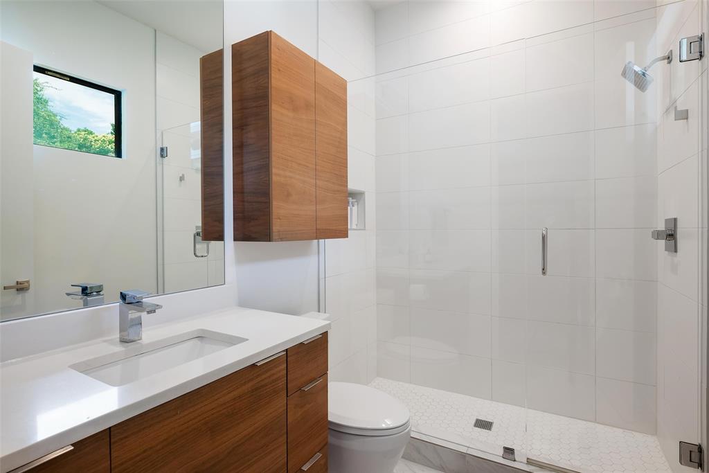 Guggenheim Acres - Residential