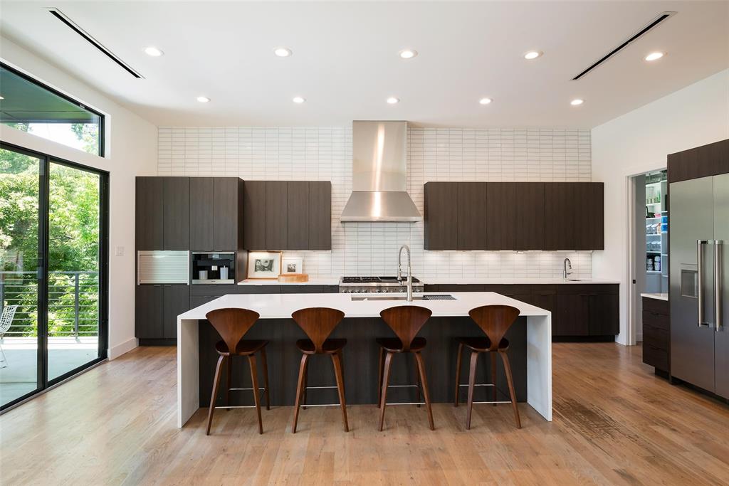 Guggenheim Acres - Residential