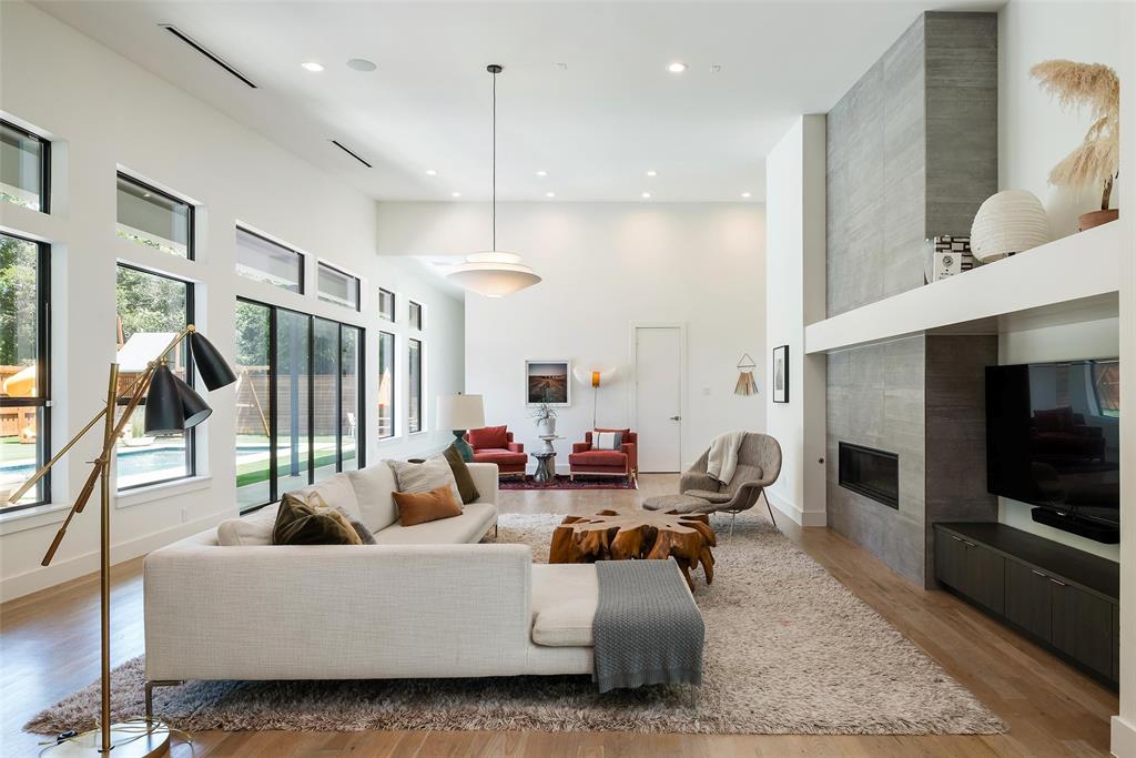 Guggenheim Acres - Residential