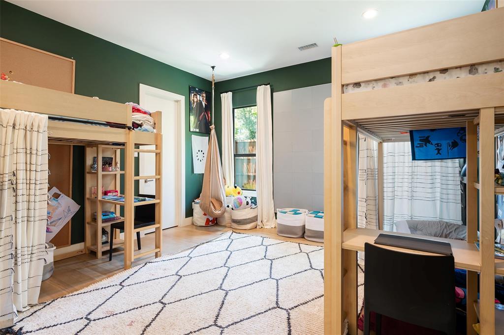 Guggenheim Acres - Residential