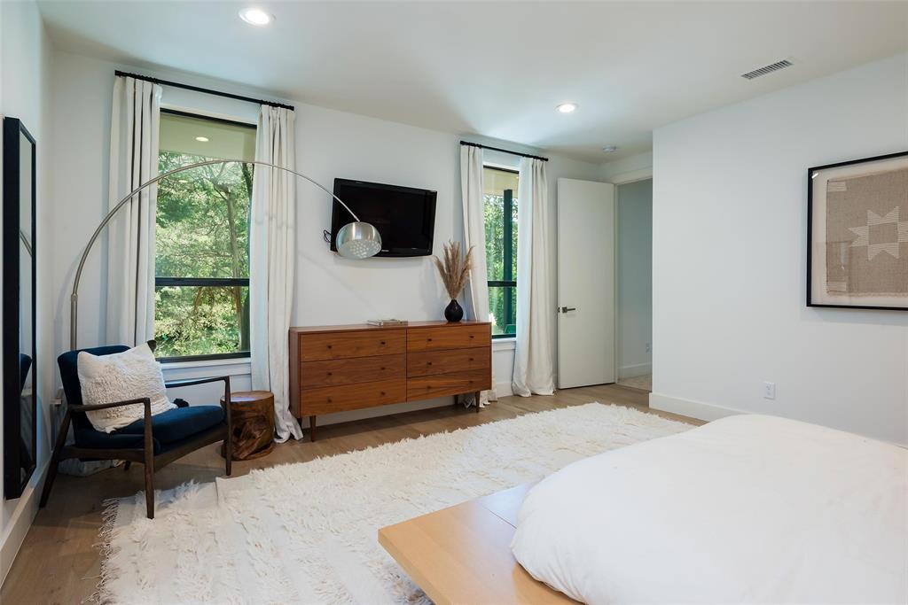 Guggenheim Acres - Residential