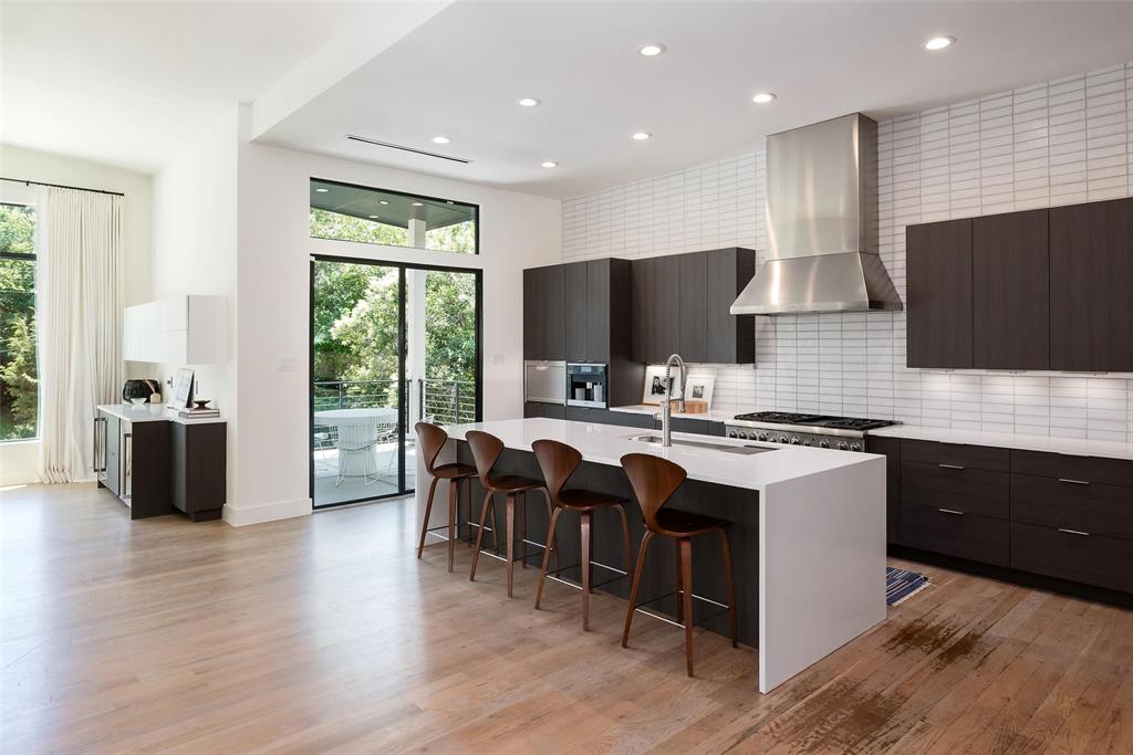 Guggenheim Acres - Residential