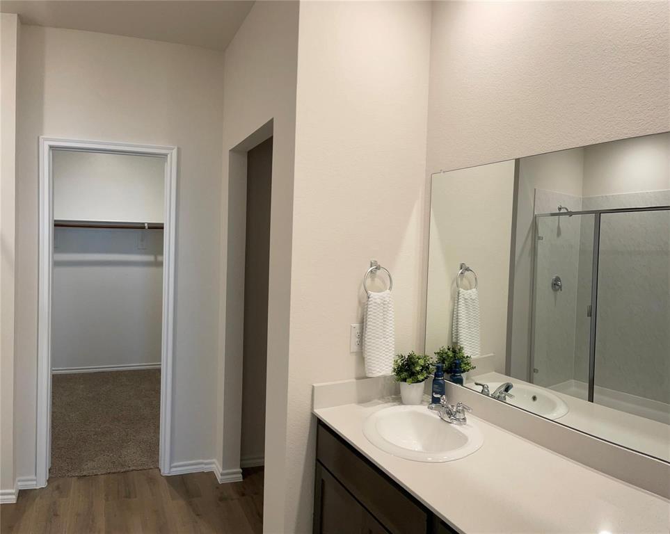 Magnolia Ph 10 - Residential