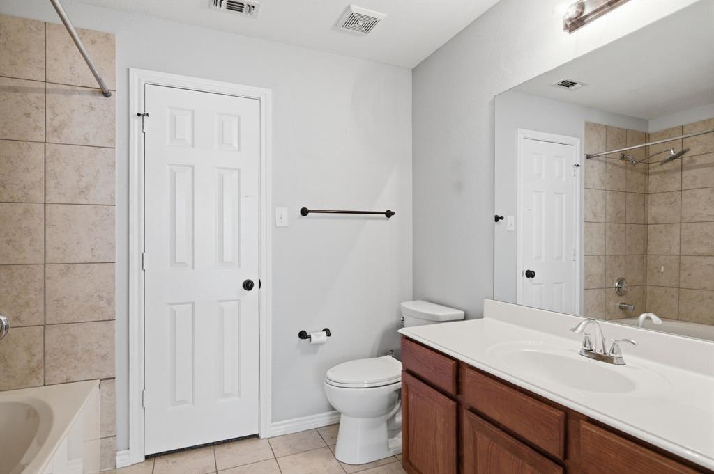 Newport Village At Trinity - Residential