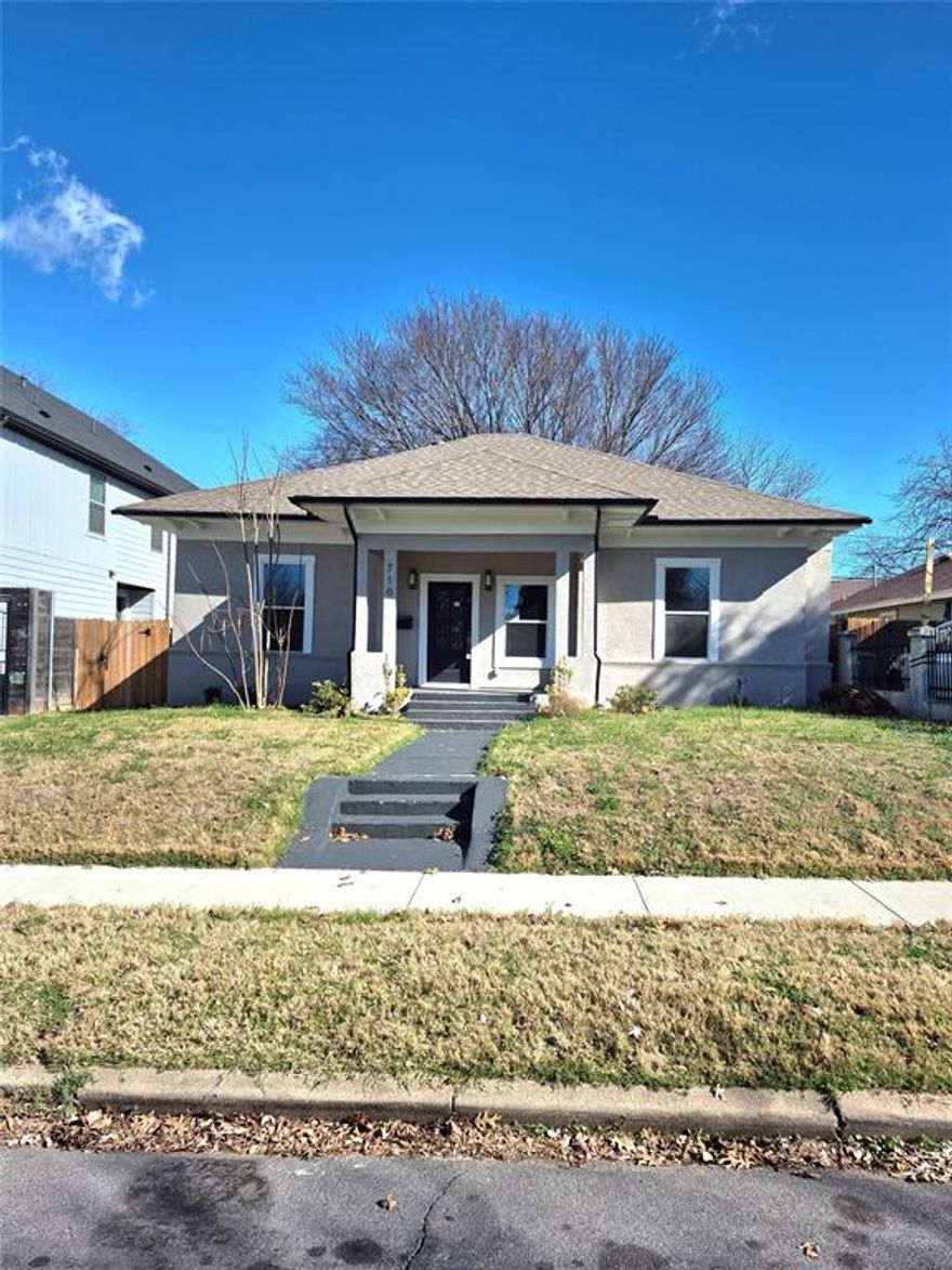 Positioned close to the heart of the city, this 3-bedroom, 2.5-bath home offers a flexible layout with a detached 2-car garage and a backyard suited for everyday outdoor use. Interior spaces are arranged with defined living areas and natural light throughout. The property’s location provides quick access to Downtown Dallas, Fair Park and the Cotton Bowl, Deep Ellum, White Rock Lake, and the Dallas Arboretum and Botanical Garden, along with dining and retail options nearby. Major routes including I-30, I-45, and US-75 support convenient travel across the metro area, making this a well-connected residential option with both space and accessibility.