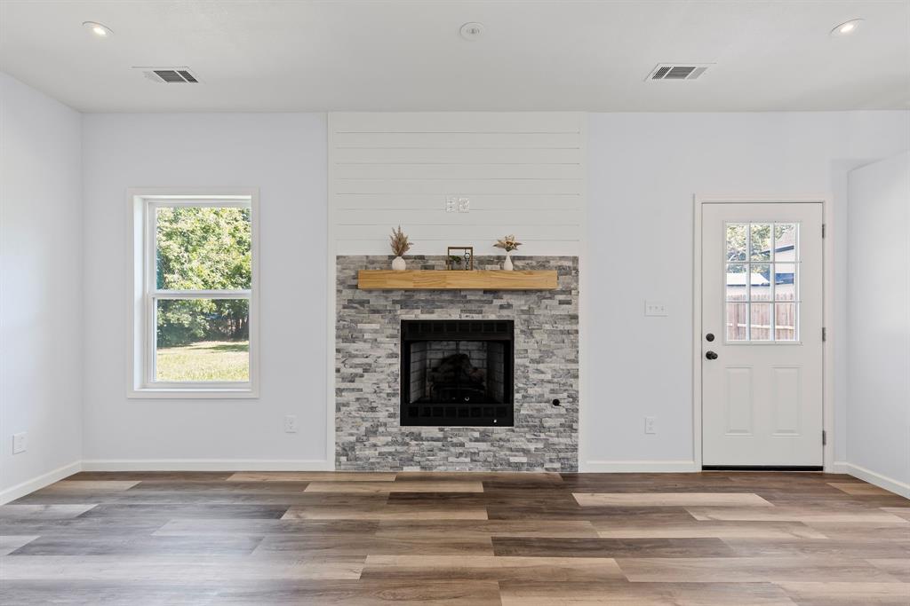 J L Ratliff - Residential