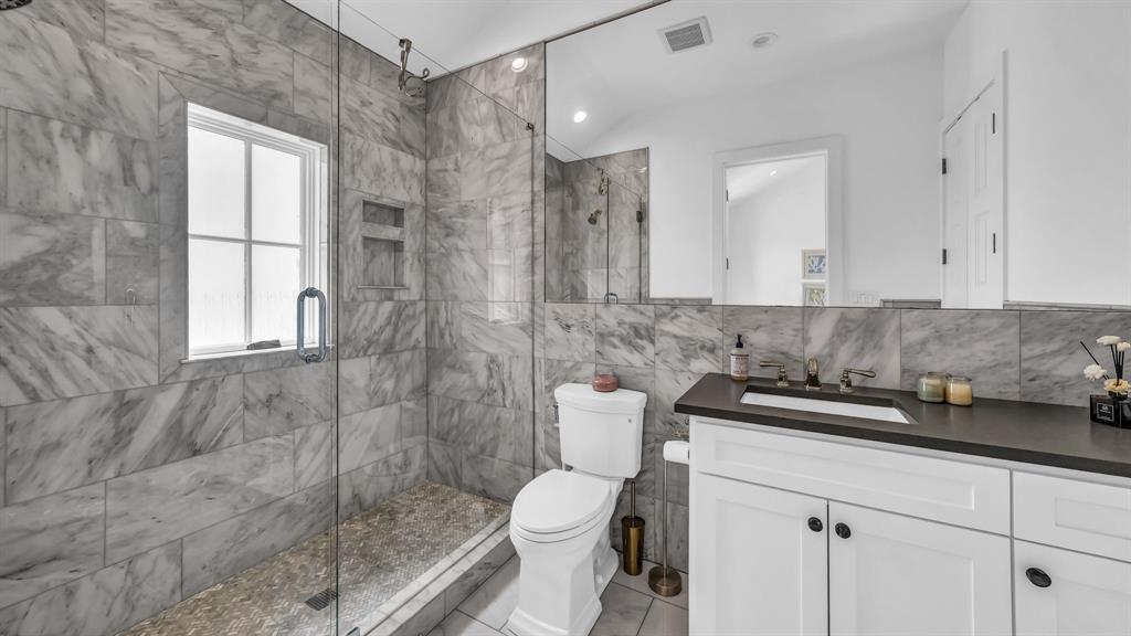 Rocky Creek Ranch - Farm