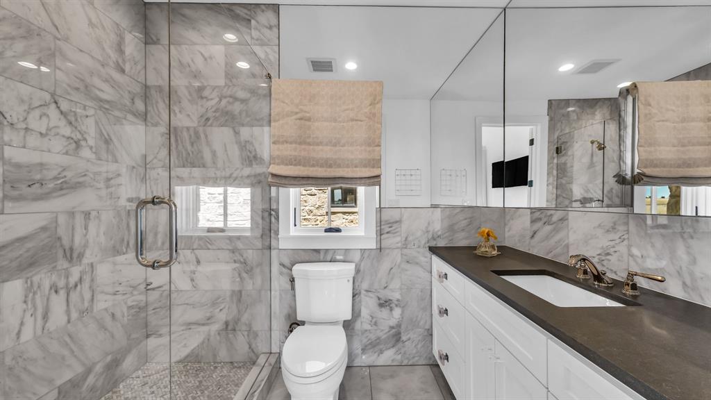 Rocky Creek Ranch - Farm