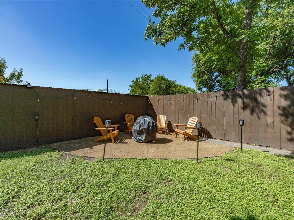 Mulkey Ennis-Ennis - Residential