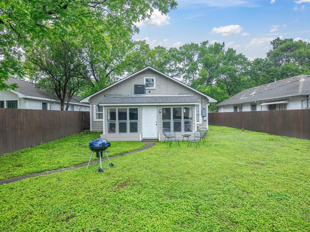 Mulkey Ennis-Ennis - Residential