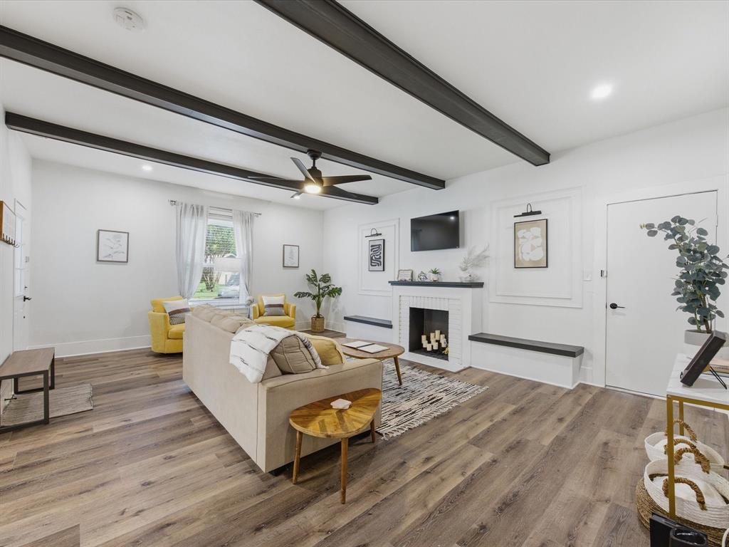Mulkey Ennis-Ennis - Residential