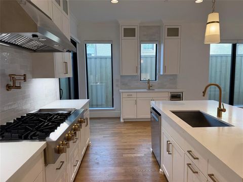 Tiny photo for 4412 EMERSON Avenue, University Park, TX 75205 (MLS # 21180416)