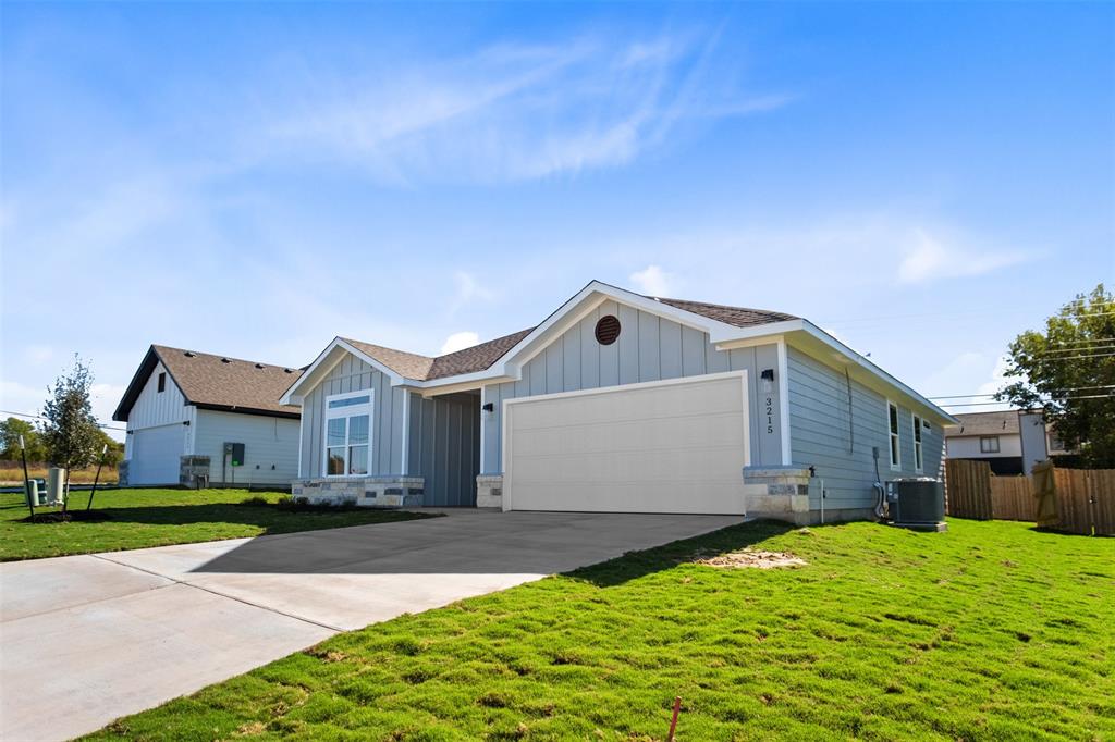 3215 Llano Alto Circle