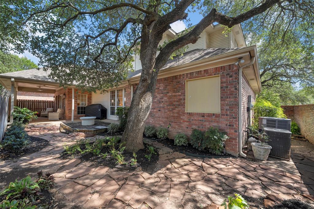 200 Wellington Drive