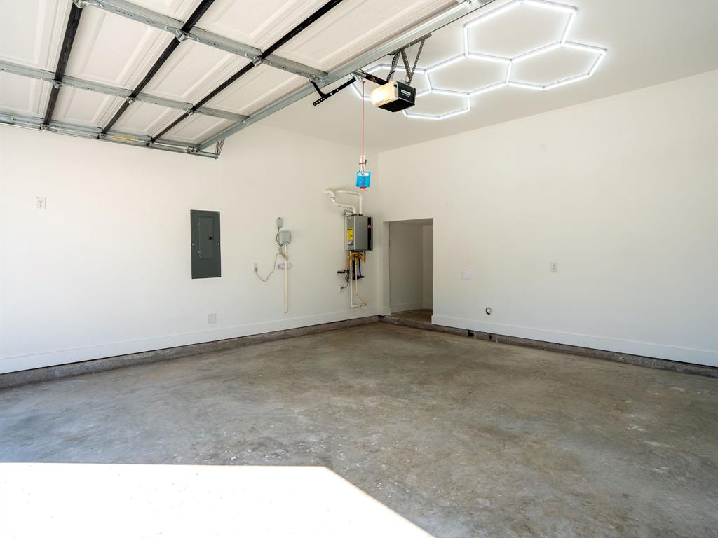 ACS 0.1525INT20250018186DD01282025 - Residential Income