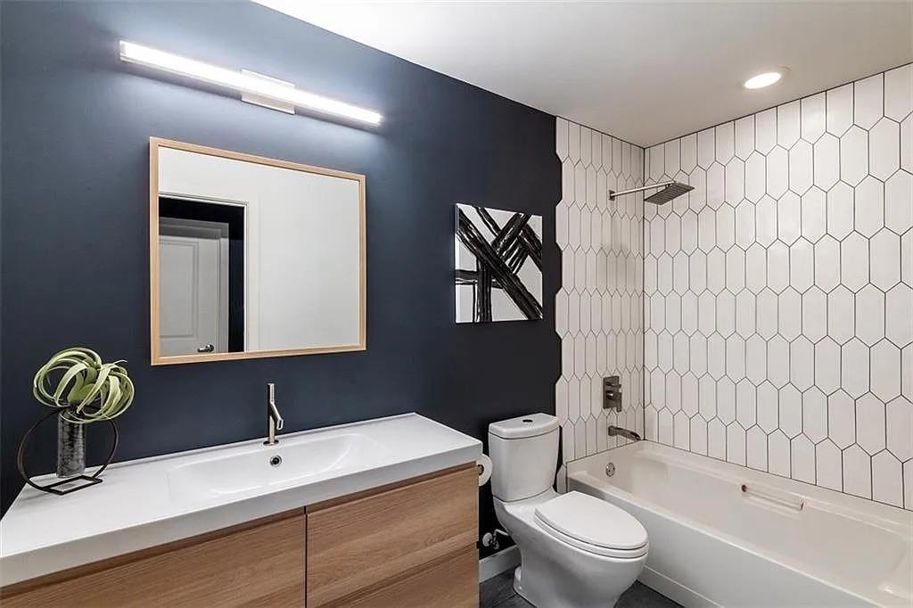 Metropolitan 1200 Main Street - Residential