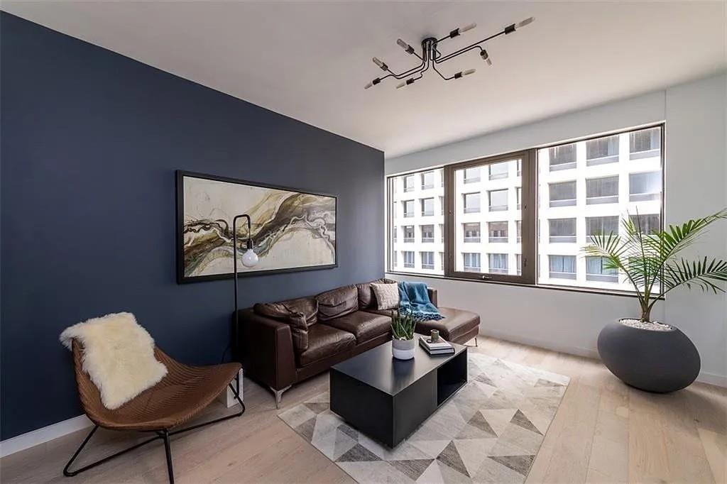 Metropolitan 1200 Main Street - Residential