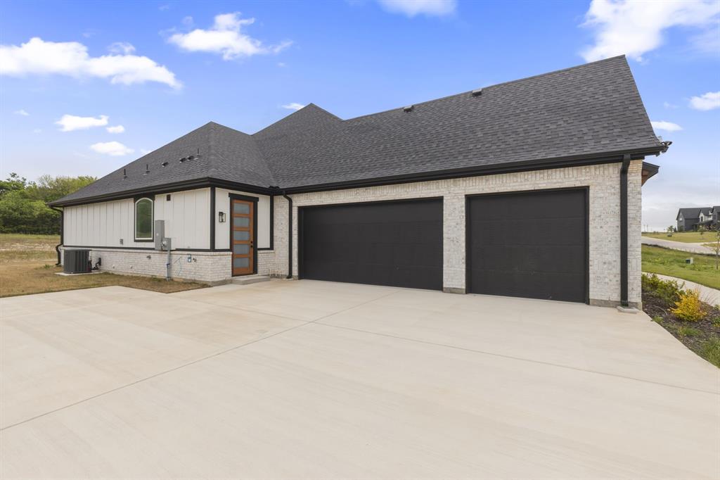 3016 Congress Lane