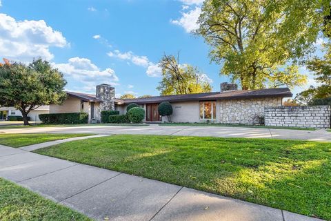 A home in Farmers Branch