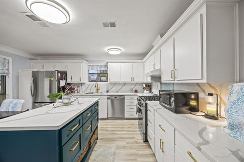 Tiny photo for 339 W Trinity Street, Forney, TX 75126 (MLS # 21165860)