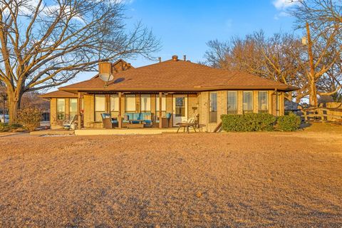 Photo of 339 W Trinity Street, Forney, TX 75126 (MLS # 21165860)