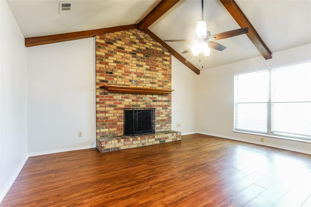 1 Roaring Creek Court