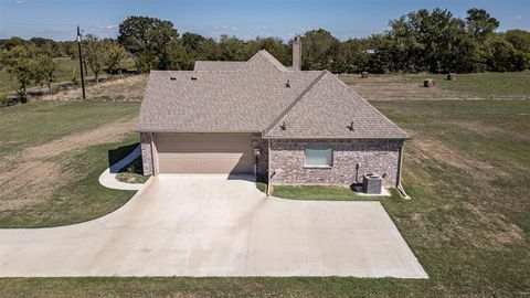 A home in Quinlan