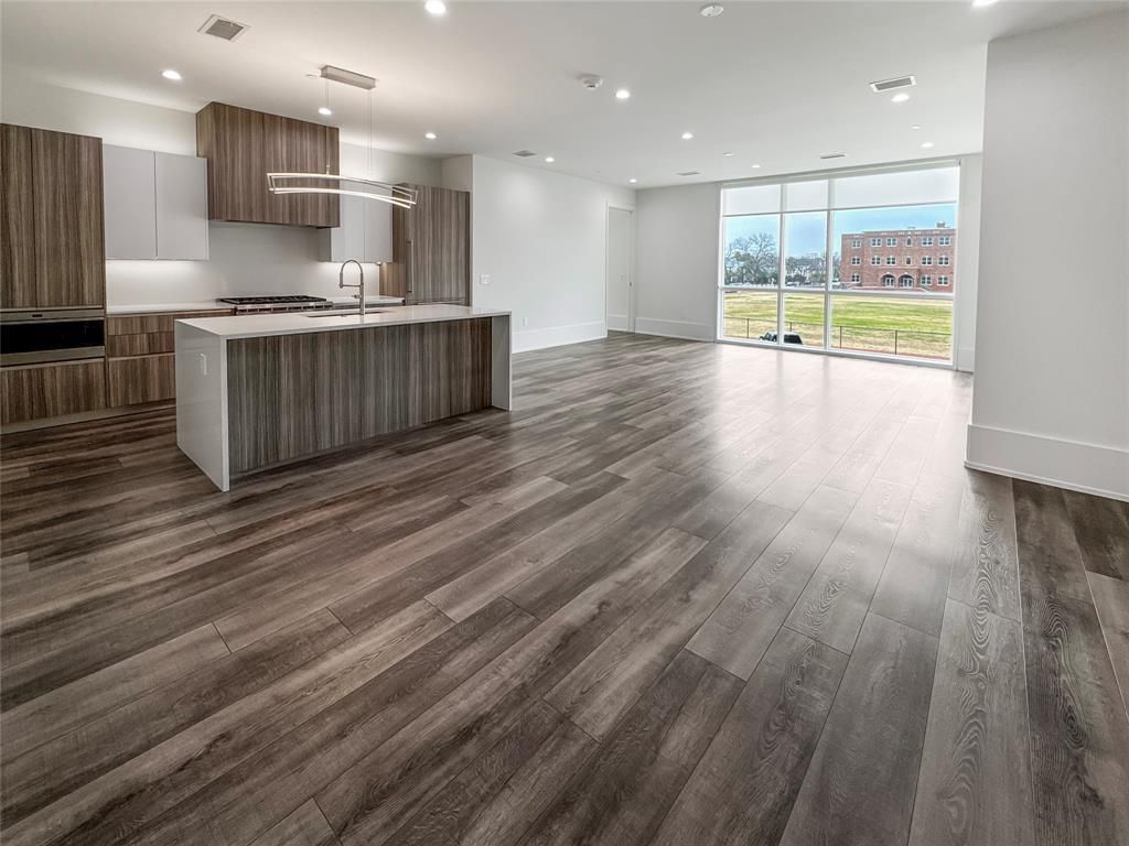 Photo for 3525 Normandy Avenue #15, Highland Park, TX 75205 (MLS # 21079586)