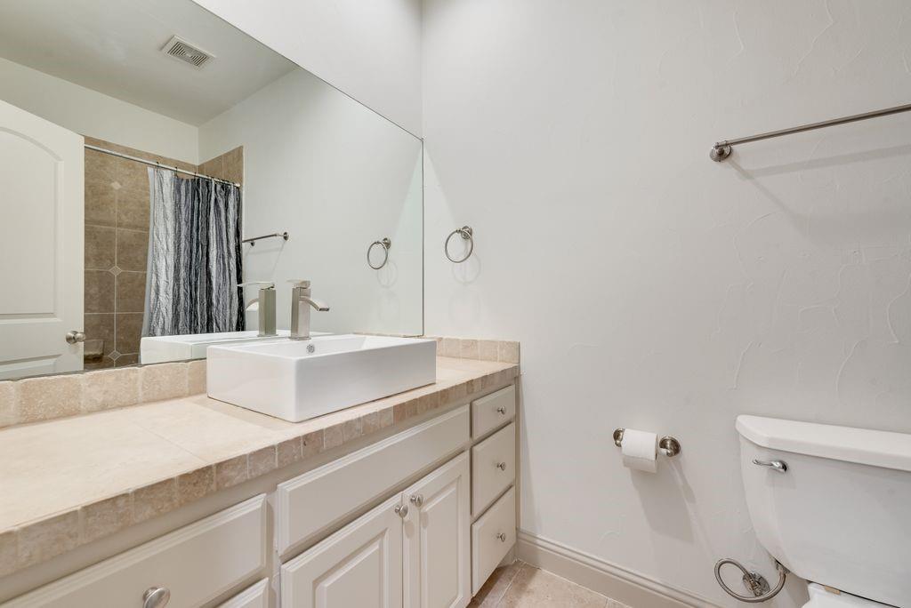 Renaissance Way Amd - Residential