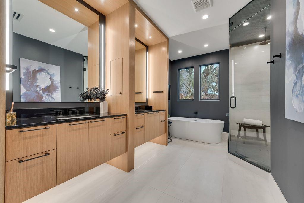 Renaissance Way Amd - Residential