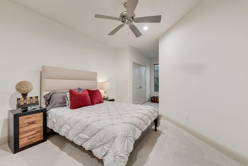 Renaissance Way Amd - Residential